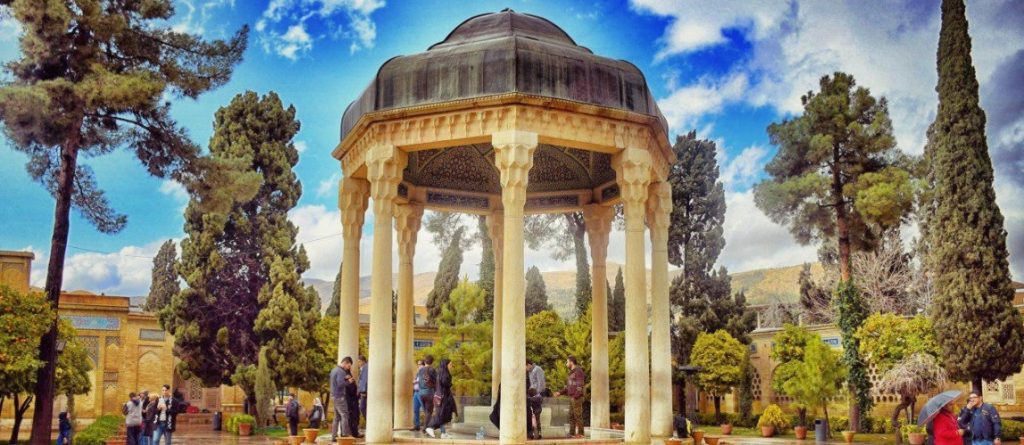 فال روزانه حافظ پنجشنبه ۱2 اسفند ۱۴۰۰ (فال حافظ امروز)