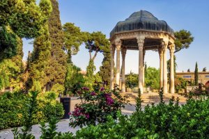 فال روزانه حافظ پنجشنبه 26 اسفند ۱۴۰۰ برای همه ماهها