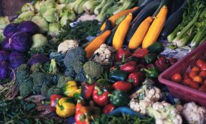 میوه برای دیابت؛ میوه های مضر و مفید برای قند خون بالا