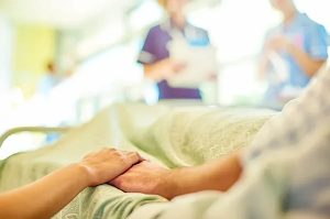 دعا برای شفای بیمار سرطانی (متن و صوتی)