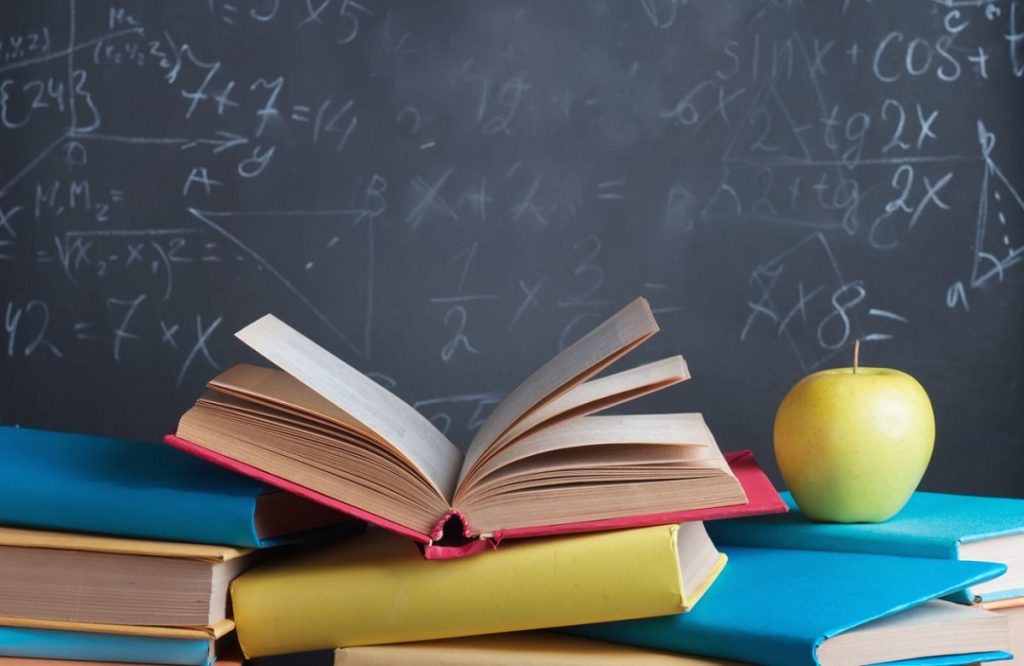 شعر در وصف معلم از حافظ و شهریار و پروین و سعدی (روز معلم)