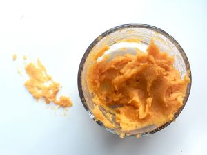 ماسک سیب زمینی (6 ماسک برای رفع جوش و لک و درخشندگی پوست)