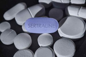 عوارض سرترالین چیست و آیا اعتیاد آور است؟