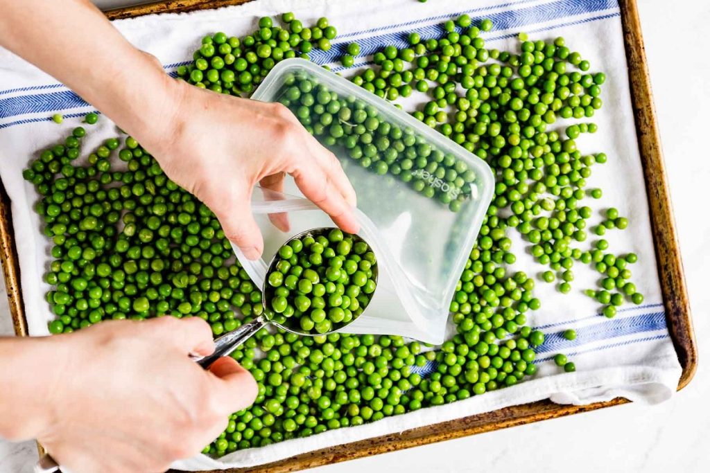 آموزش فریز کردن نخود فرنگی بدون تغییر مزه و خرابی