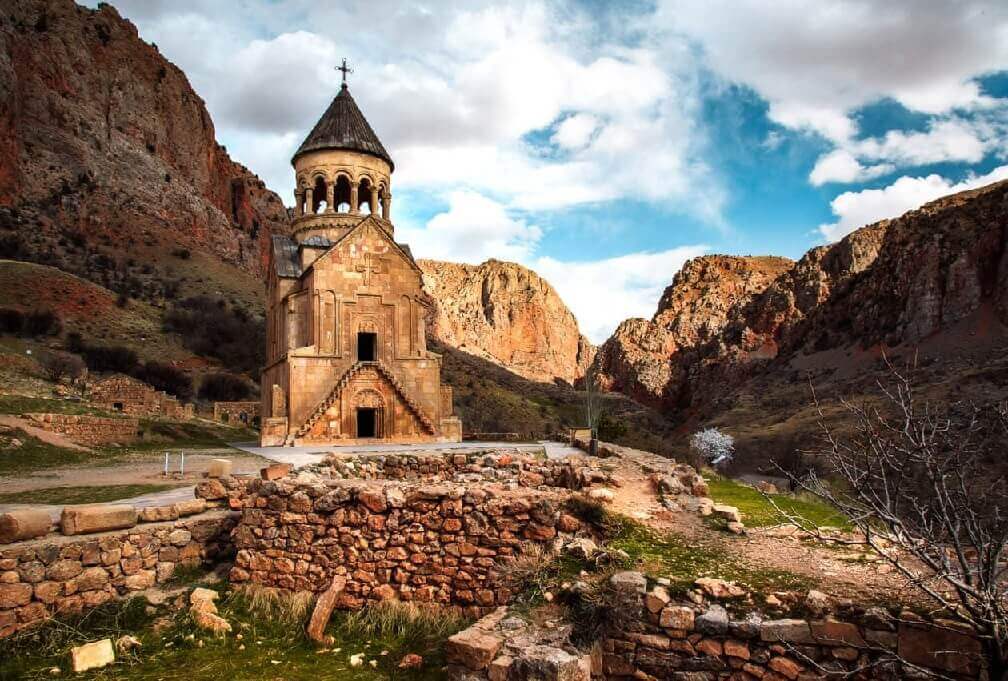 صومعه گغارد (Geghard Monastery)