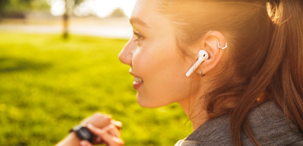 چرا یک گوش ایرپاد کار نمی‌کند + راه حل