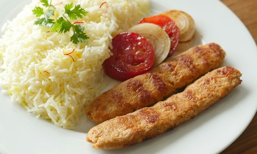  خوشمزه ترین غذای ایرانی به انتخاب سرآشپزها : کباب تابه ای مرغ