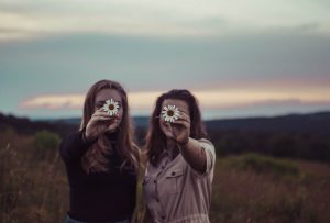 جملات کوتاه زیبا و پرمعنا برای دوست خوب و صمیمی