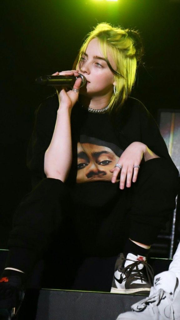 عکس پروفایل بیلی آیلیش