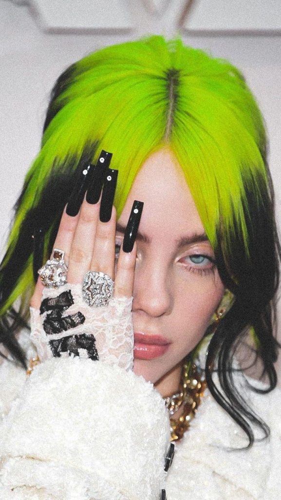 عکسهای خاص بیلی آیلیش برای پروفایل