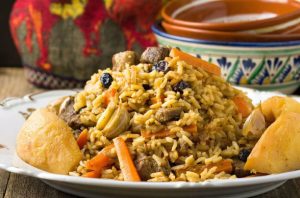 طرز تهیه بره پلو روسی؛ غذای متفاوت مجلسی برای 6 نفر