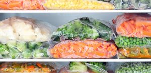 روش صحیح نگهداری مواد غذایی در فریزر + مدت زمان نگهداری