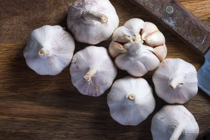 سیر از گیاهان تیره سوسنیان