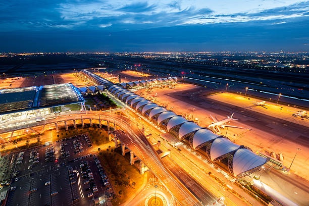 فرودگاه سووارنابهومی BKK – 432 کیلومتر مربع