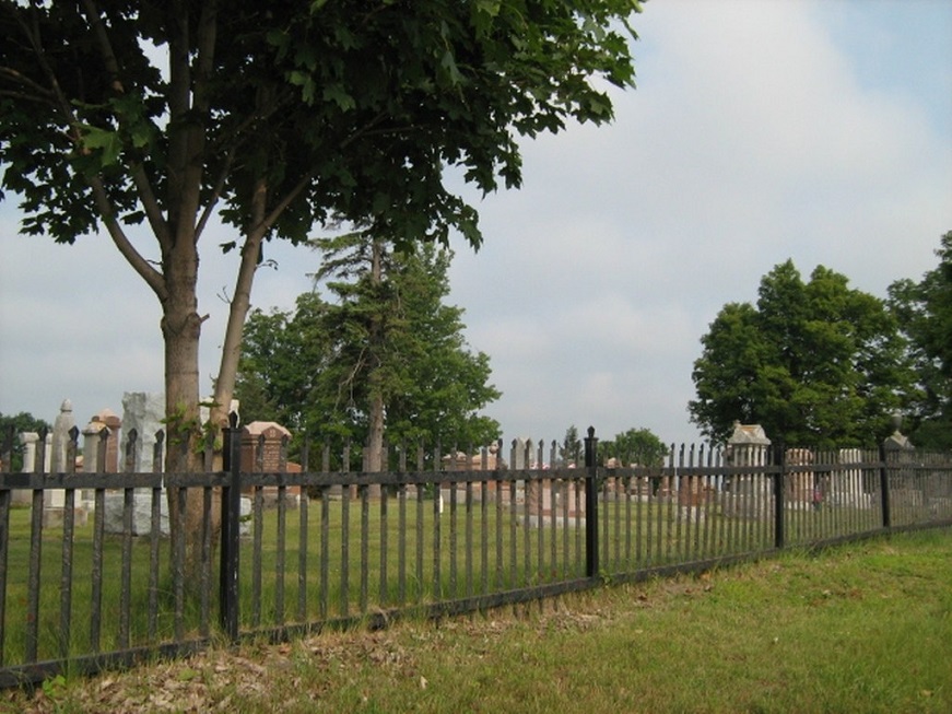 قبرستان دایِر در ایگِل ویل