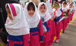 متن های زیبا و ادبی در مورد جشن شکوفه ها کلاس اول 1401