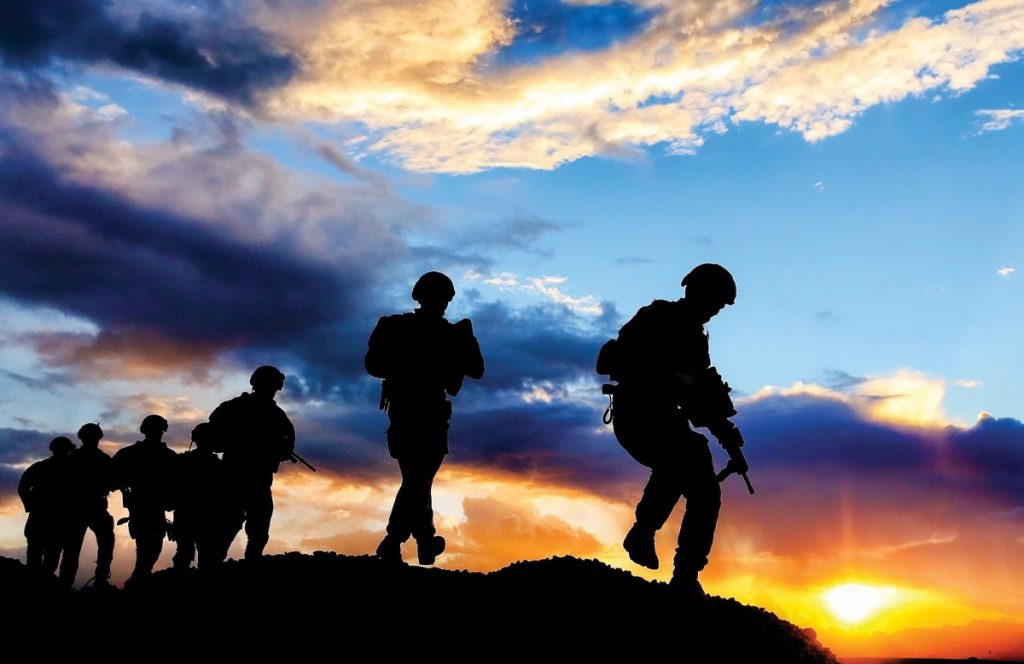 در کدام کشورها خدمت سربازی اجباری است؟ (برای زنان و مردان)