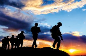 در کدام کشورها خدمت سربازی اجباری است؟ (برای زنان و مردان)