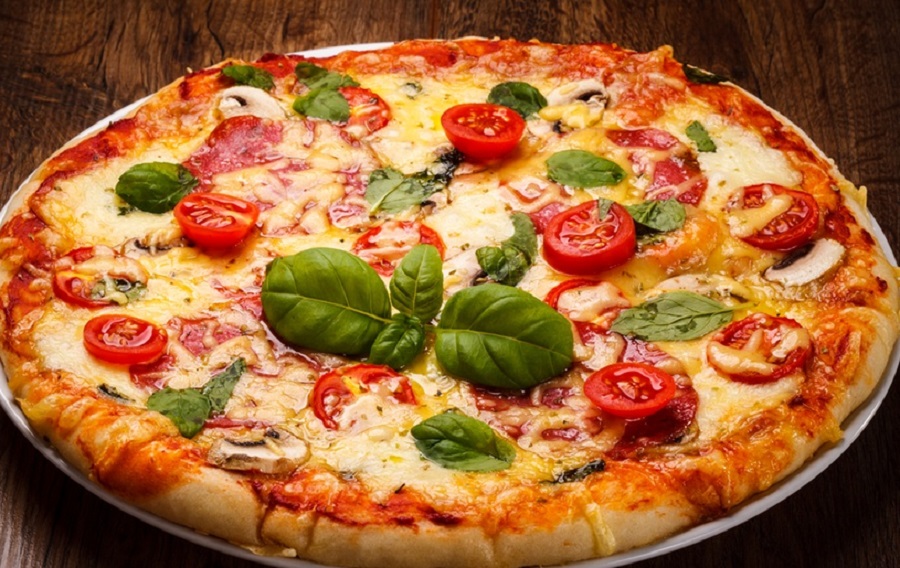 ترکیبات انواع پیتزا: پیتزا مارگاریتا