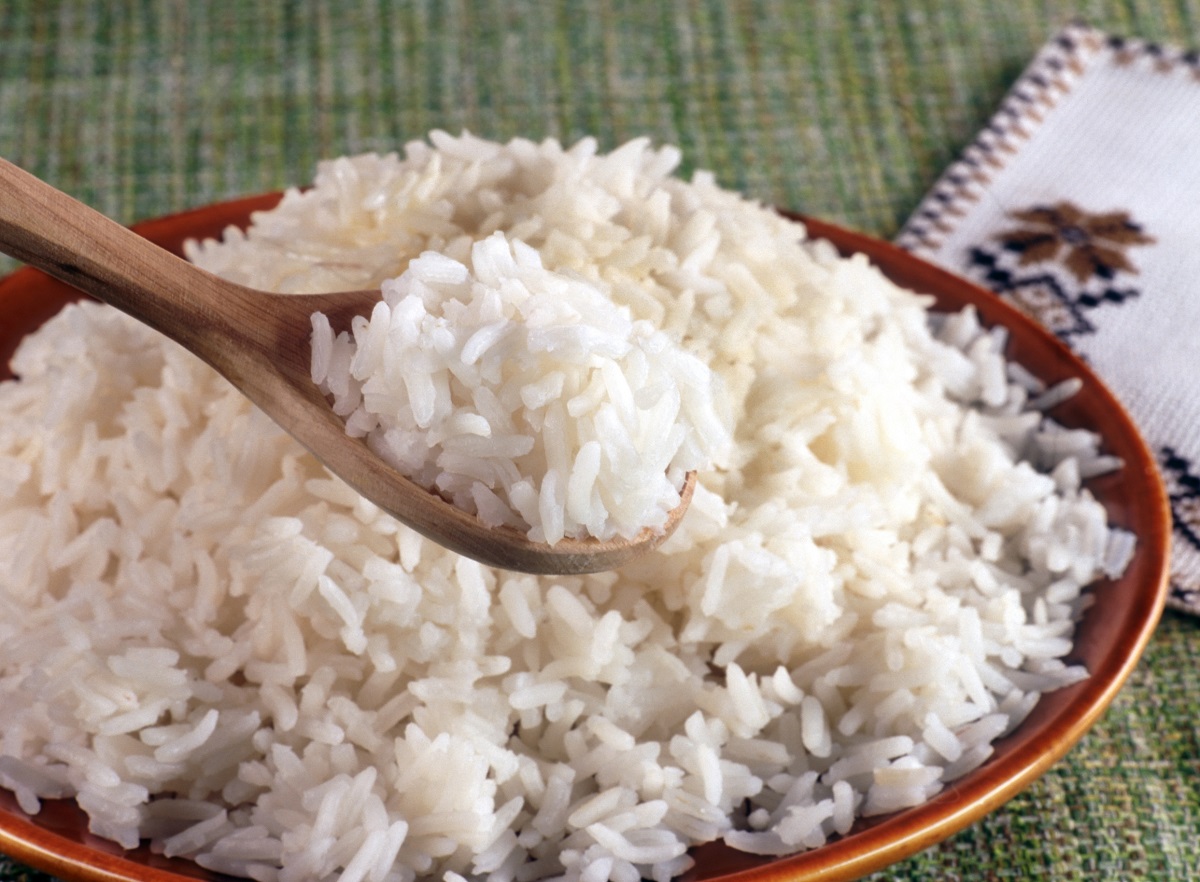 طرز پخت برنج عنبر بو