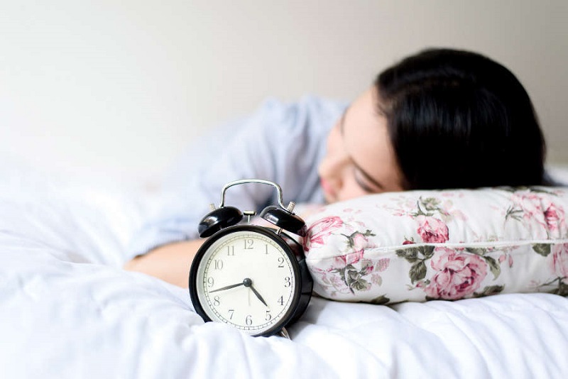 عوارض زیاد خوابیدن چیست