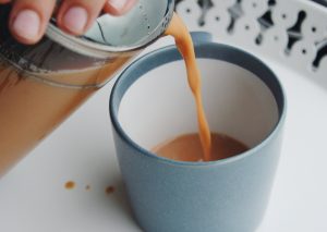 چای کرک چیست؛ فواید و مضرات چای کرک