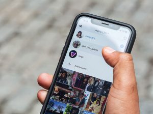 چگونه بفهمیم چه کسی پست اینستاگرام ما را به اشتراک گذاشته است