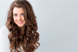 رنگ مو را کجا نگهداری کنیم که خراب نشود؟ علائم خراب شدن رنگ مو چیست؟