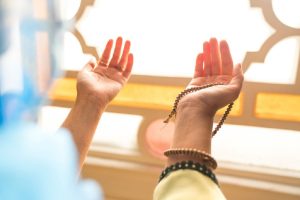 دعا برای کودکی که چشم خورده / دعا سریع الاجابه برای زخم چشم