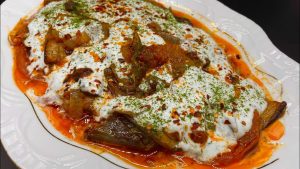 طرز تهیه بورانی بادمجان افغانی برای 4 نفر (نکات طلایی برای تهیه آن)