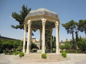 فال حافظ هفته اول شهریور با معنی و تفسیر دقیق آن