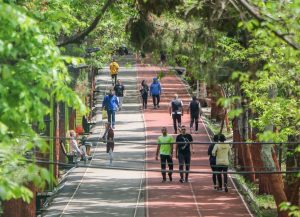 چگونه با اتوبوس به باشگاه انقلاب برویم؟