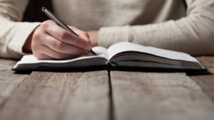 اسم برای پیج نویسندگی (اسم های جالب و زیبا)