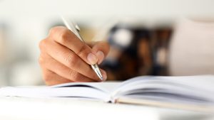 انشا درباره علم بهتر است یا ثروت برای تمام پایه ها