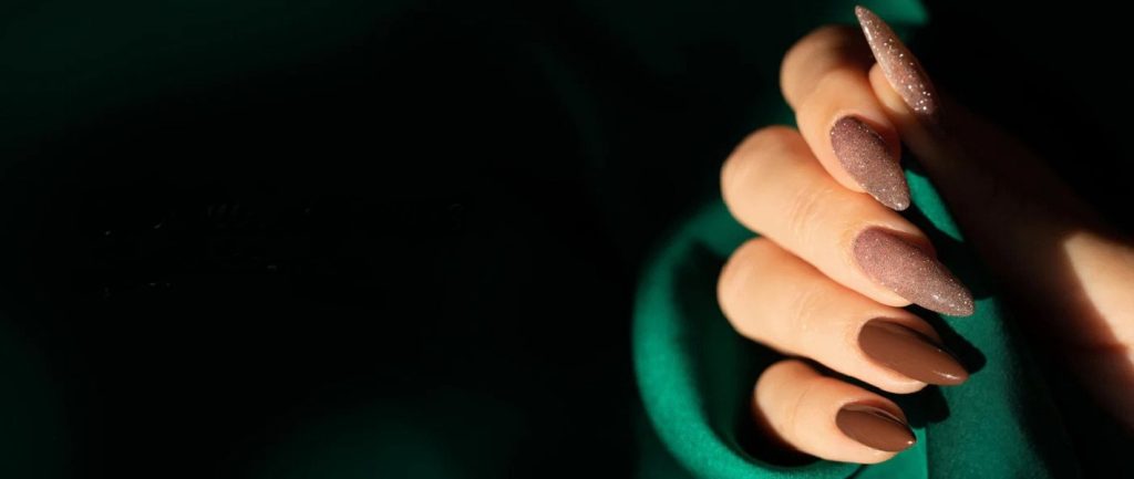 جدیدترین طرح ناخن برای پاییز و زمستان 1402