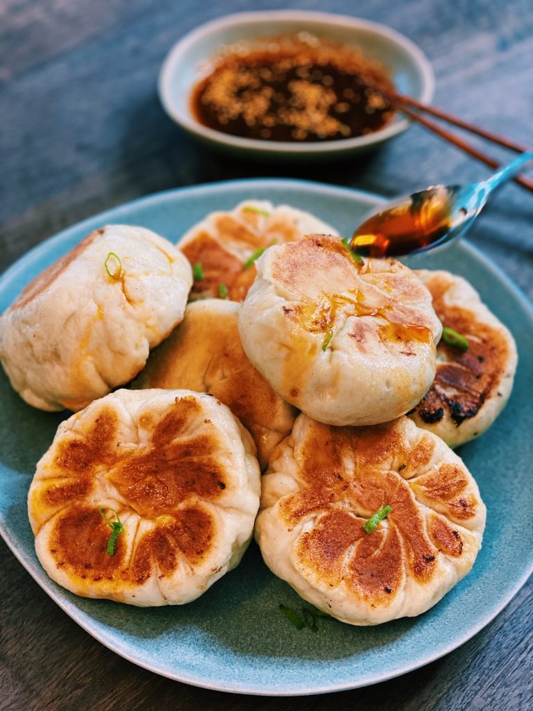 طرز تهیه پیراشکی مرغ برای 4 نفر (مقدار دقیق مواد برای هر نفر)