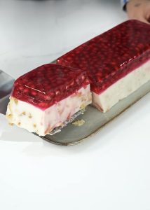 طرز تهیه ژله انار و بیسکویت برای شب یلدا