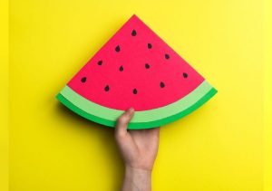 کاردستی شب یلدا با نمد، چوب بستنی و مقوا