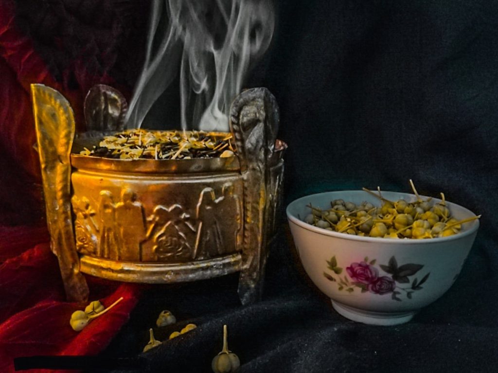 بهترین زمان اسپند دود کردن چه موقعی است؟