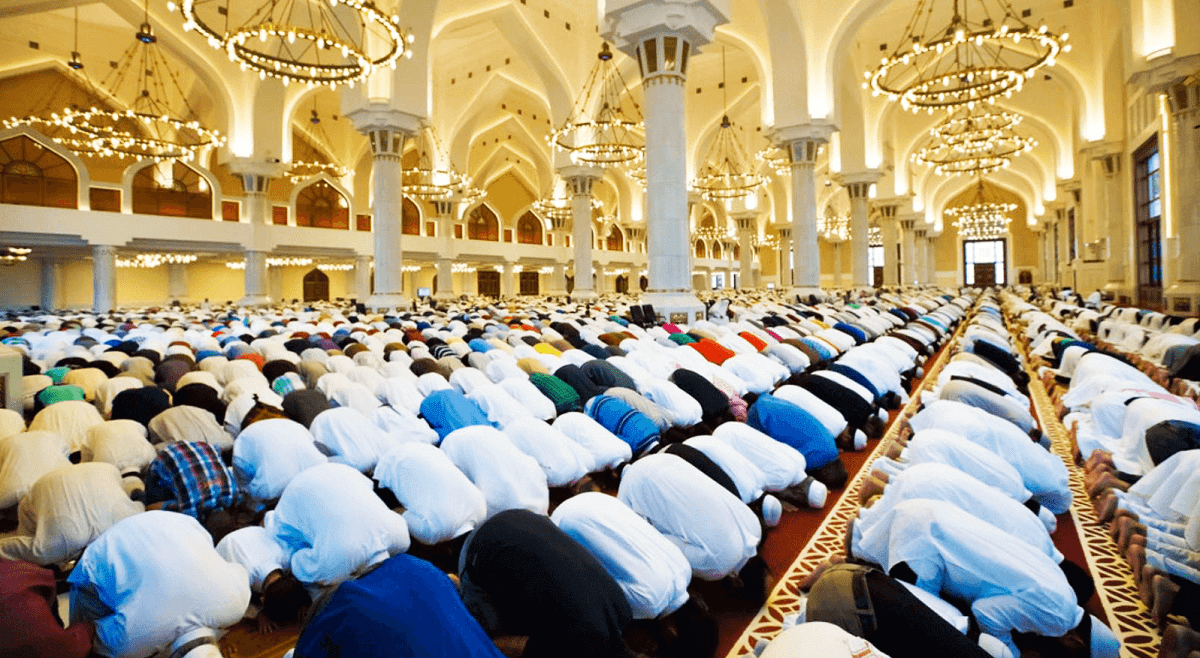 نماز عید فطر واجب است یا مستحب-